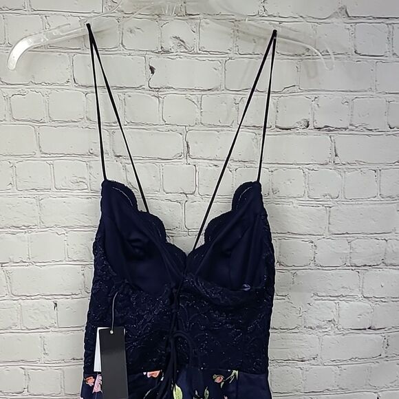 Macy's NWT Woman's Navy Floral Lace Up Formal Corset Prom Dress Homecoming Party - Picture 14 of 14